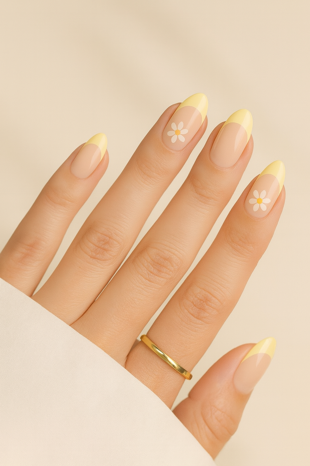 Press-On Lemon Daisy Dream